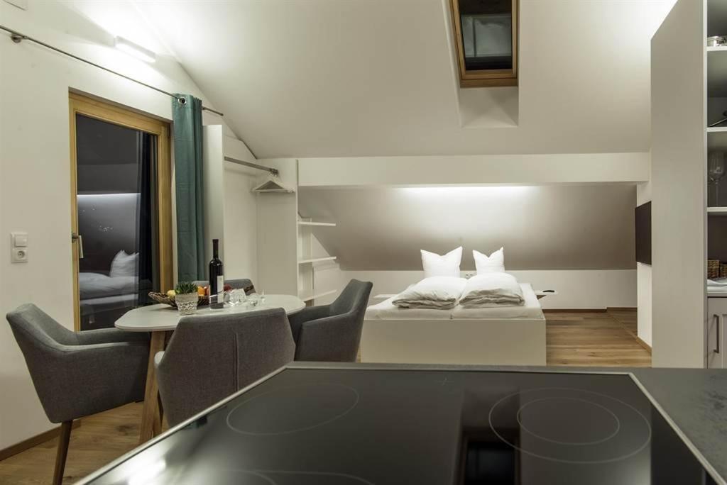 Haus Kapell Apartment Schruns Bagian luar foto