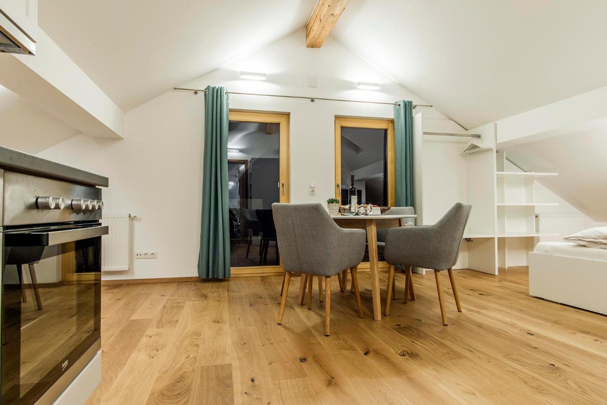 Haus Kapell Apartment Schruns Bagian luar foto